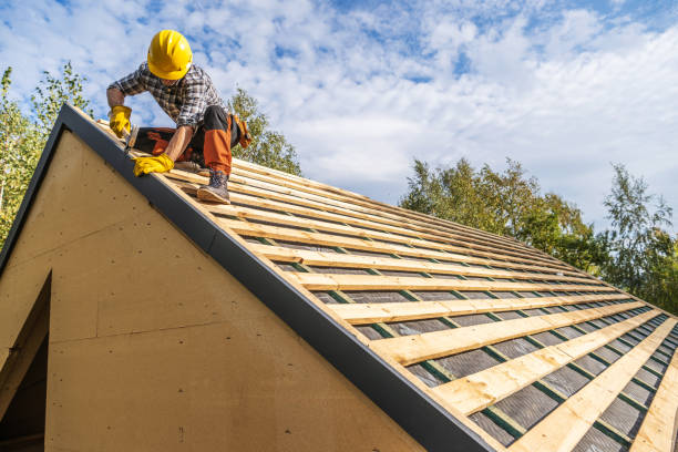 Best Flat Roof Repair Services  in Lucasville, OH